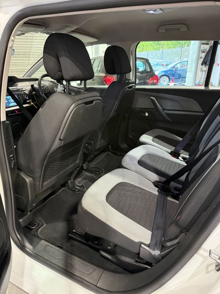 Used Citroen Grand C4 Picasso 2015 for sale - 77820578: Photo 12