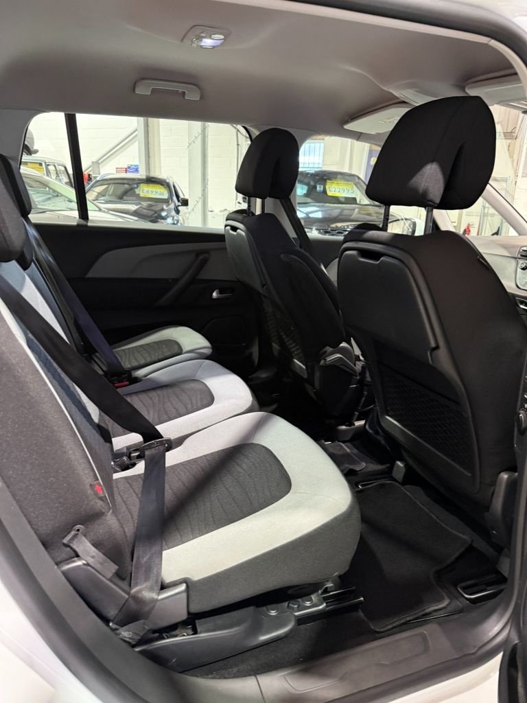 Used Citroen Grand C4 Picasso 2015 for sale - 77820578: Photo 15