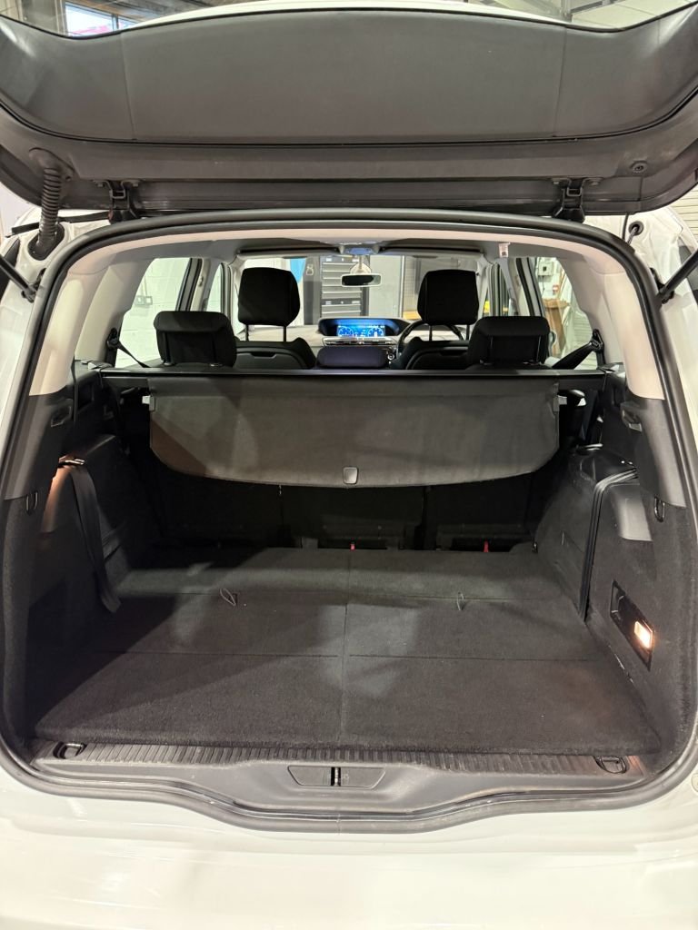 Used Citroen Grand C4 Picasso 2015 for sale - 77820578: Photo 16