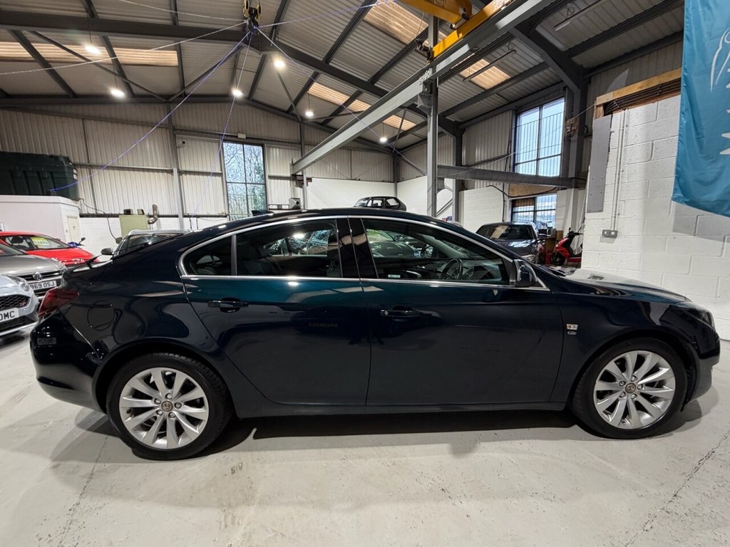 Used Vauxhall Insignia 2016 for sale - 78096900: Photo 2