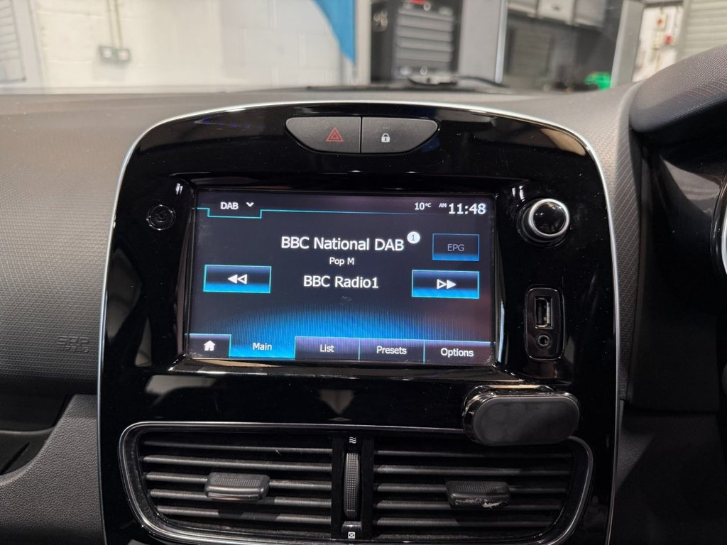 Used Renault Clio 2017 for sale - 78044124: Photo 21