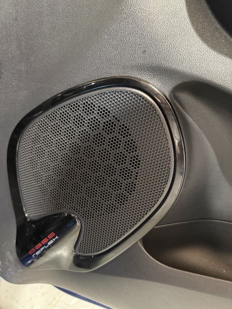 Used Renault Clio 2017 for sale - 78044124: Photo 30