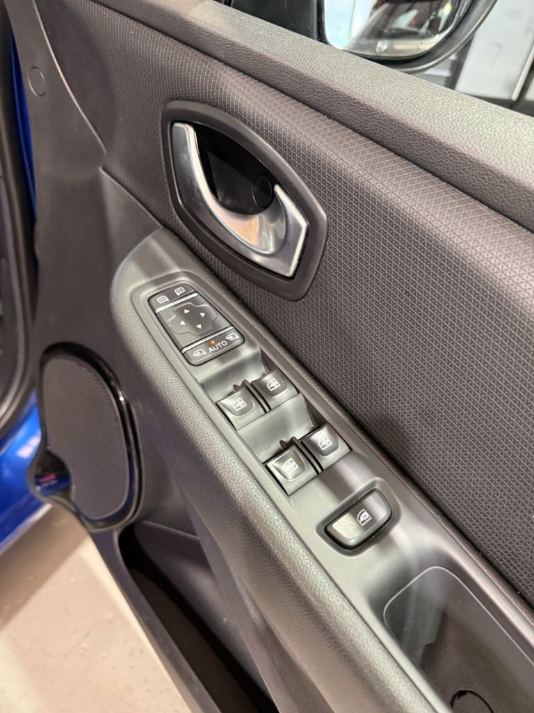 Used Renault Clio 2017 for sale - 78044124: Photo 31