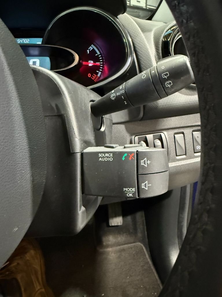 Used Renault Clio 2017 for sale - 78044124: Photo 33