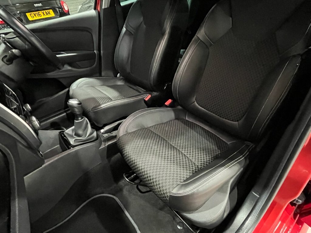 Used Renault Clio 2018 for sale - 76470225: Photo 15