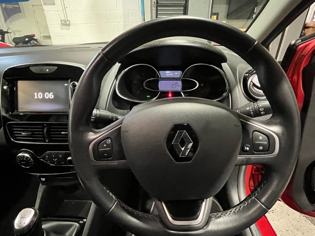 Used Renault Clio 2018 for sale - 76470225: Photo 17