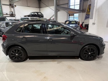 Used Volkswagen Polo 2019 for sale - 78943272: Photo