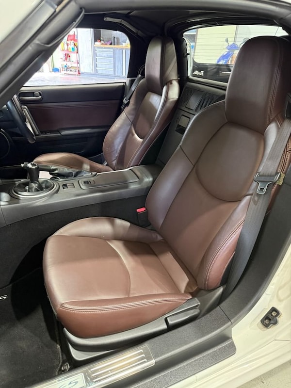 Used Mazda MX-5 2012 for sale - 76105997: Photo 13