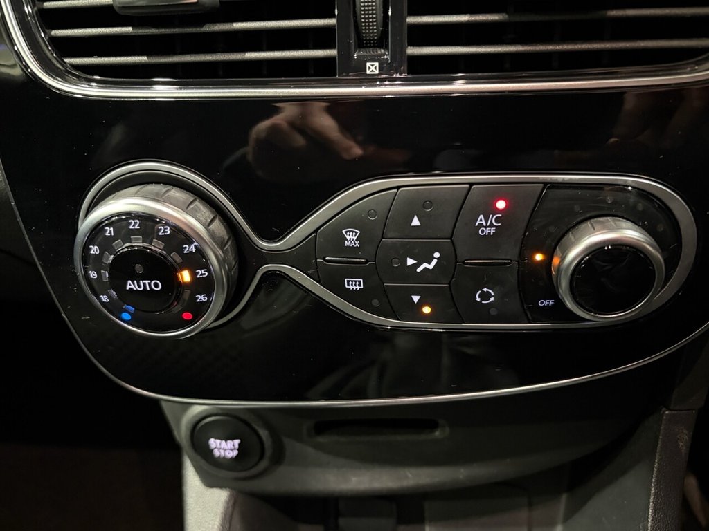 Used Renault Clio 2019 for sale - 77520932: Photo 25