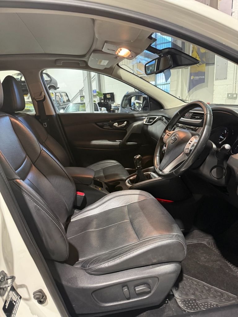 Used Nissan Qashqai 2017 for sale - 77369806: Photo 13