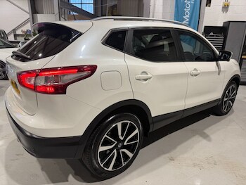 Used Nissan Qashqai 2017 for sale - 77369806: Photo