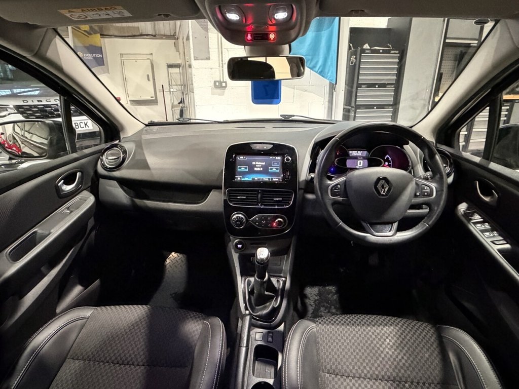 Used Renault Clio 2017 for sale - 77276560: Photo 11
