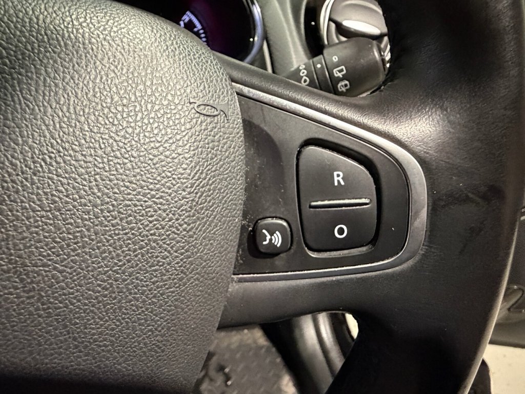 Used Renault Clio 2017 for sale - 77276560: Photo 17