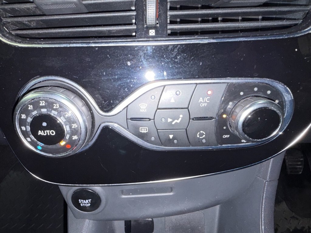 Used Renault Clio 2017 for sale - 77276560: Photo 20