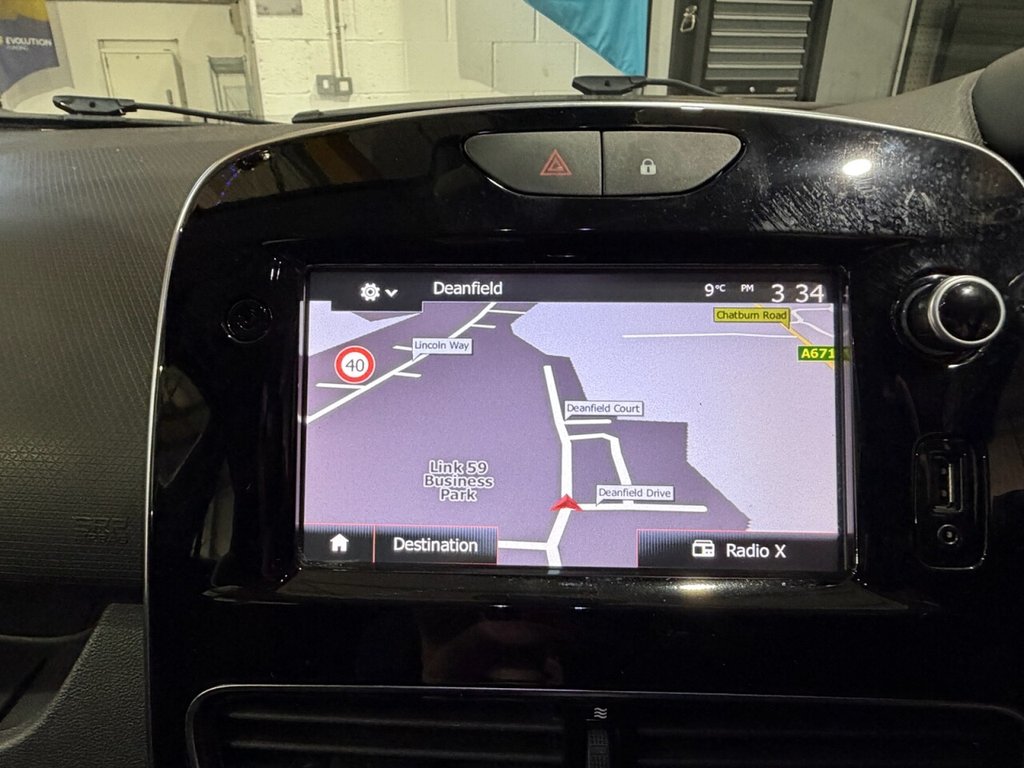 Used Renault Clio 2017 for sale - 77276560: Photo 25