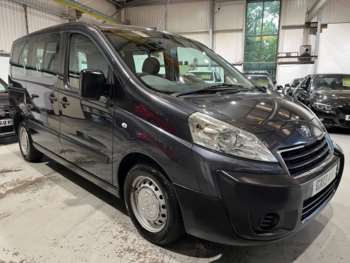 2013 (13) - 2.0 HDi Comfort L1 MPV 5dr Diesel Manual (5/6 seats) (179 g/km, 98 bhp)