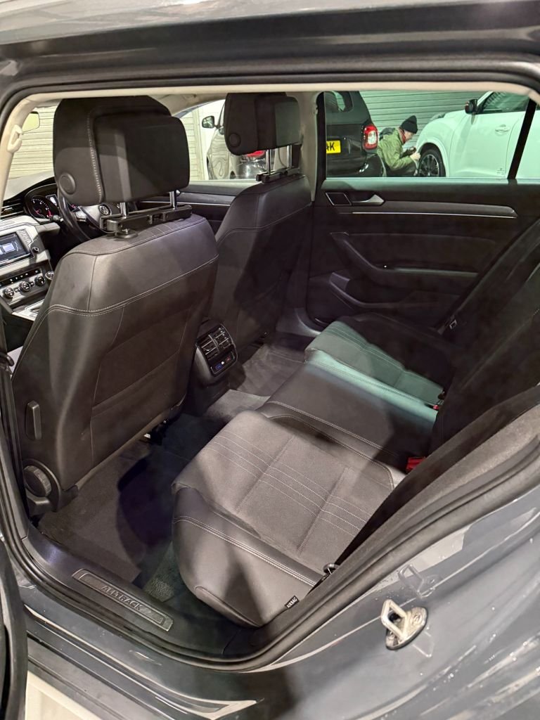 Used Volkswagen Passat 2016 for sale - 77302419: Photo 16