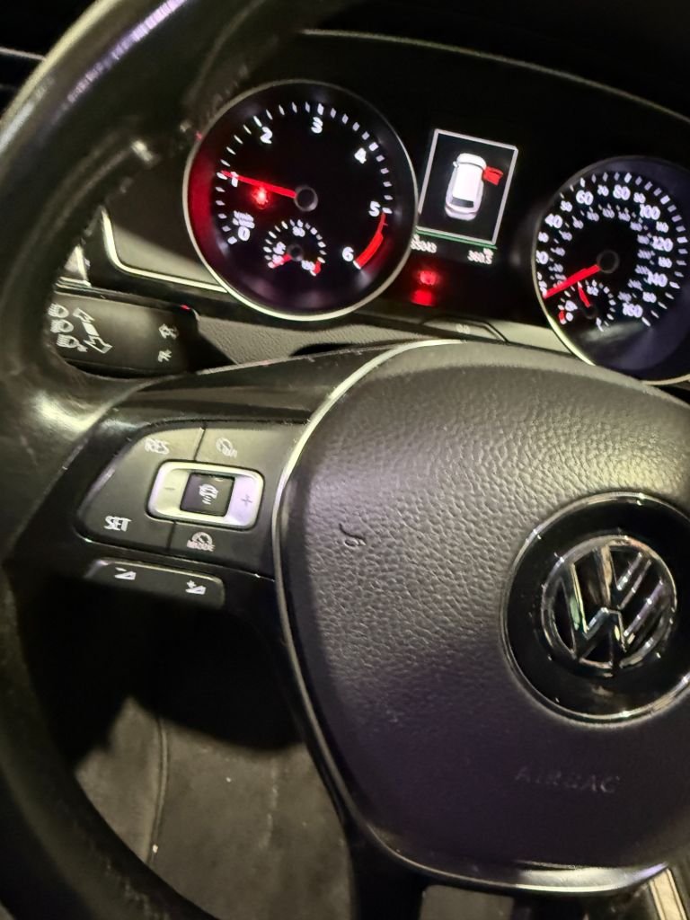 Used Volkswagen Passat 2016 for sale - 77302419: Photo 18