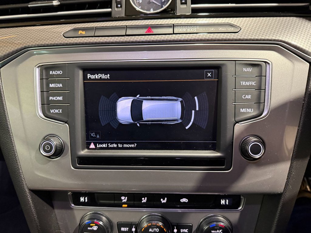 Used Volkswagen Passat 2016 for sale - 77302419: Photo 27