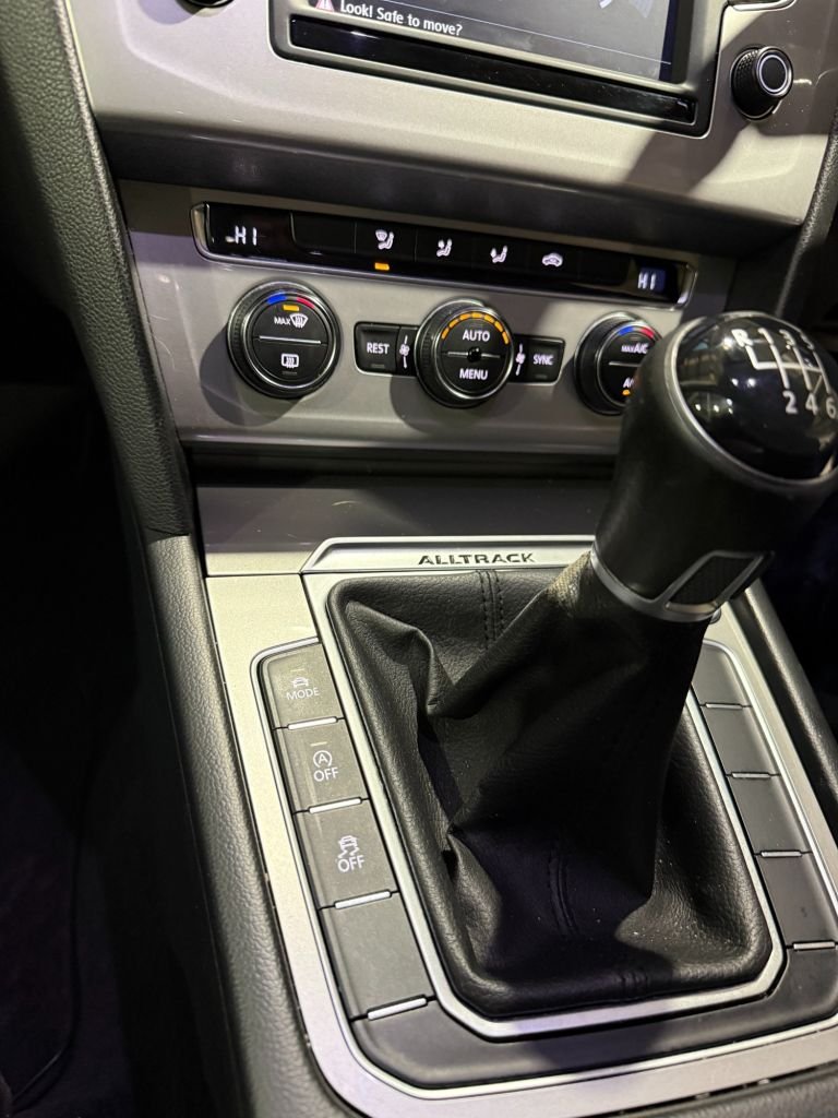 Used Volkswagen Passat 2016 for sale - 77302419: Photo 35