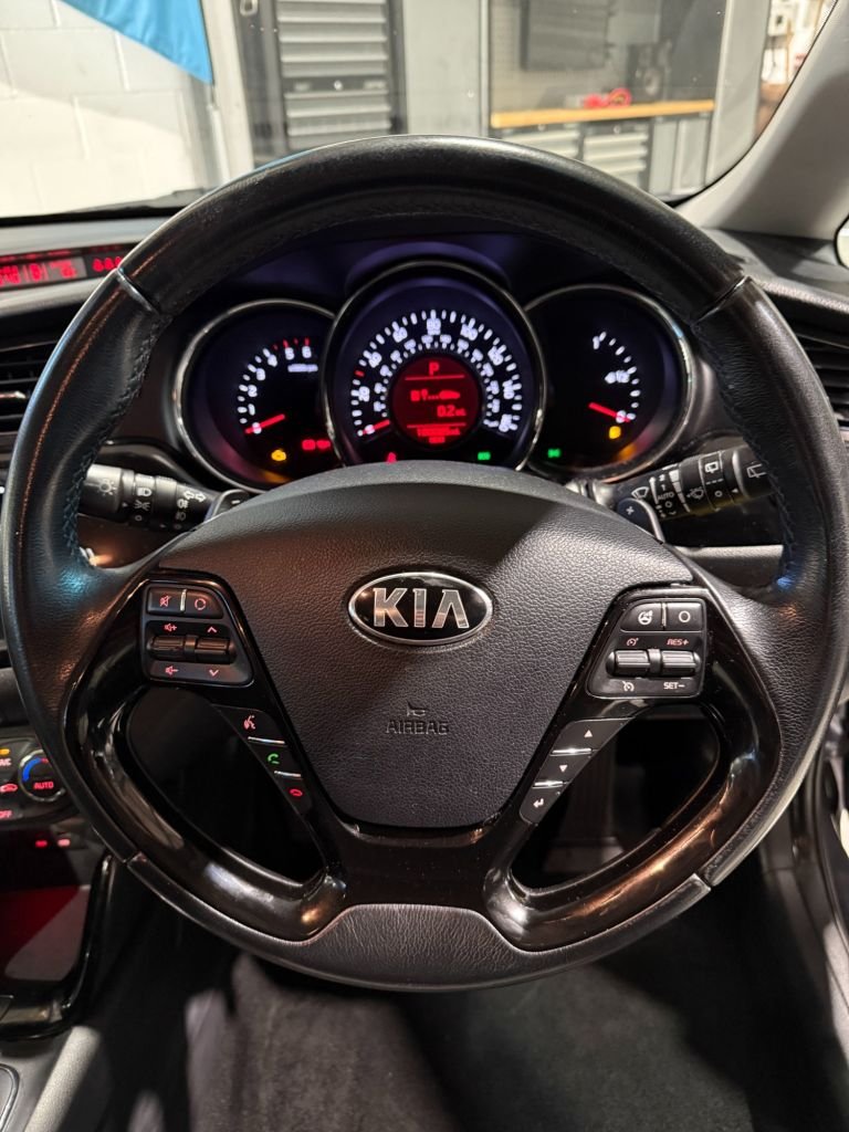 Used Kia Ceed 2014 for sale - 77355827: Photo 16