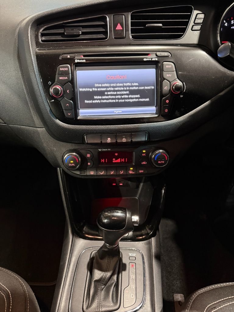 Used Kia Ceed 2014 for sale - 77355827: Photo 19