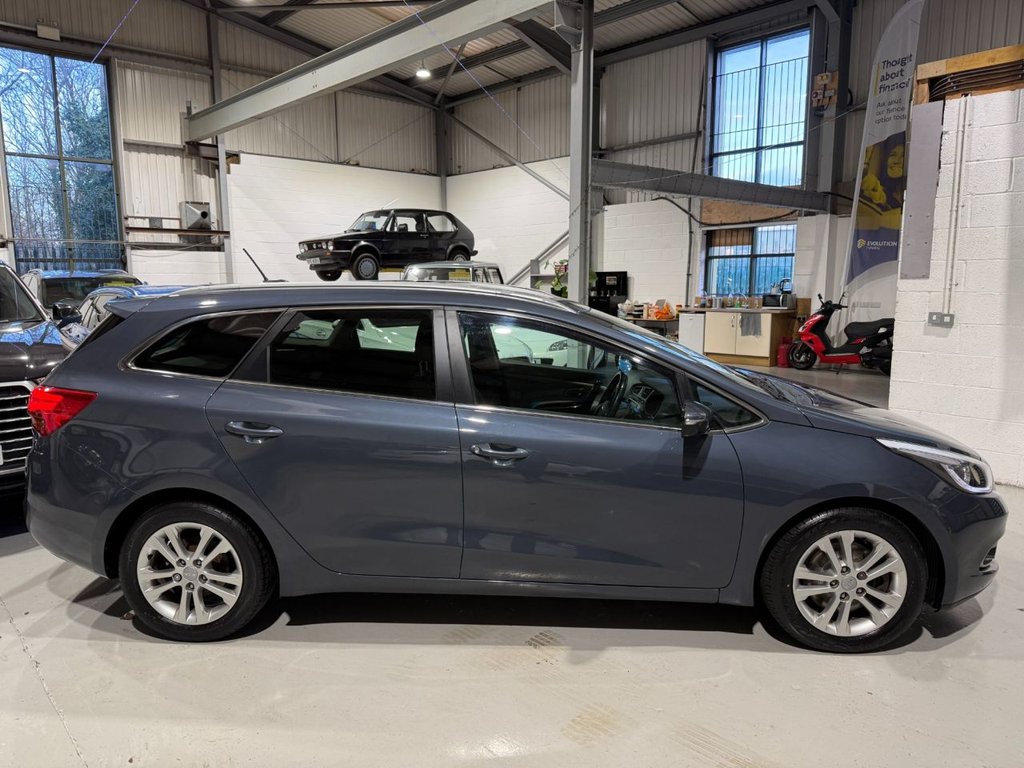 Used Kia Ceed 2014 for sale - 77355827: Photo 2