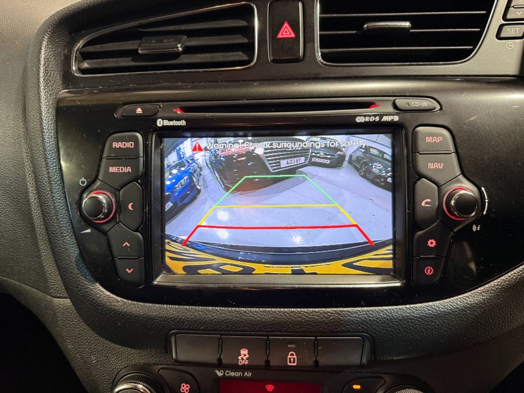 Used Kia Ceed 2014 for sale - 77355827: Photo 24