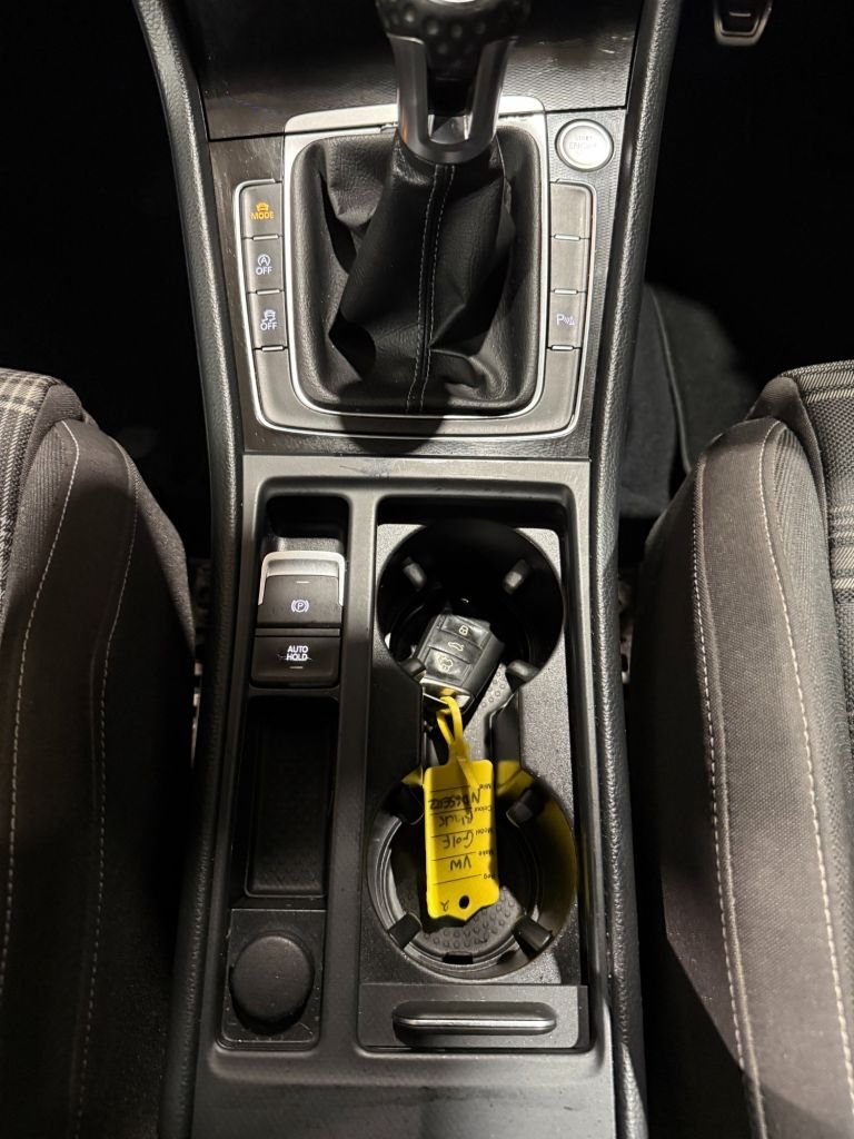 Used Volkswagen Golf 2015 for sale - 77719386: Photo 24