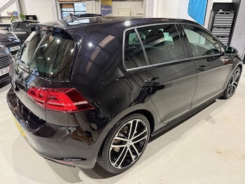 Used Volkswagen Golf 2015 for sale - 77719386: Photo