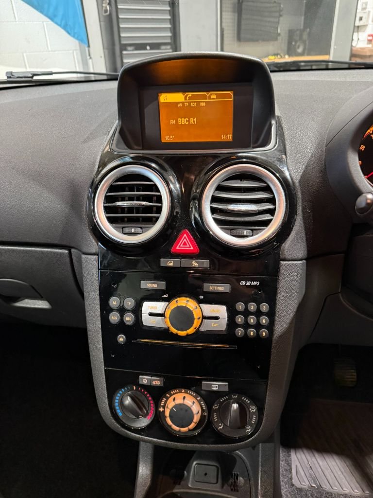 Used Vauxhall Corsa 2014 for sale - 76868057: Photo 21