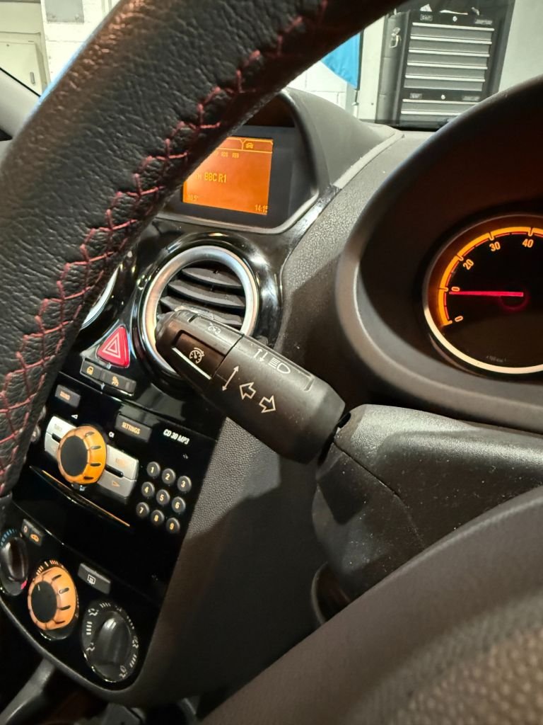 Used Vauxhall Corsa 2014 for sale - 76868057: Photo 26