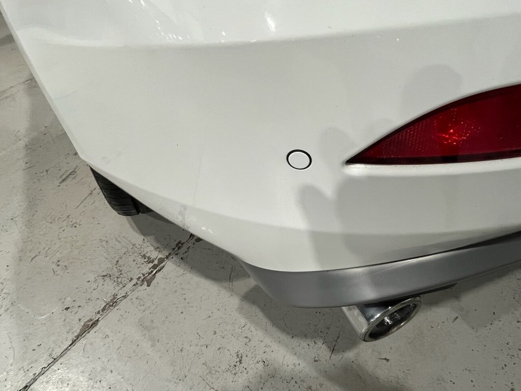 Used Volvo V40 2017 for sale - 76429920: Photo 10