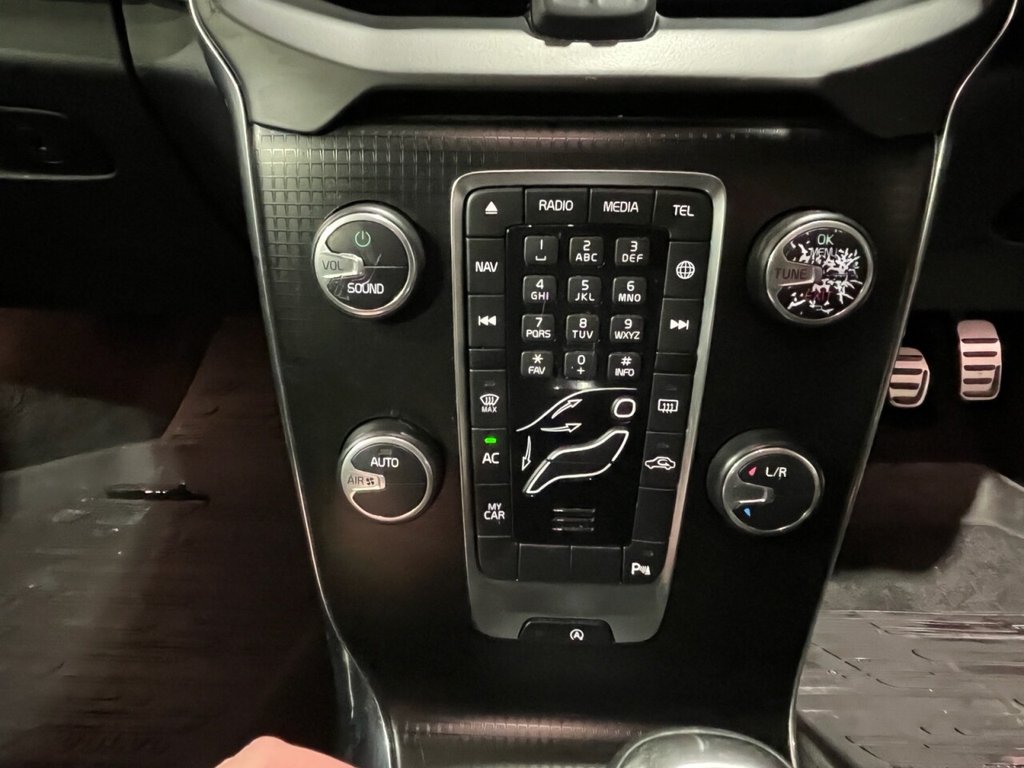 Used Volvo V40 2017 for sale - 76429920: Photo 22