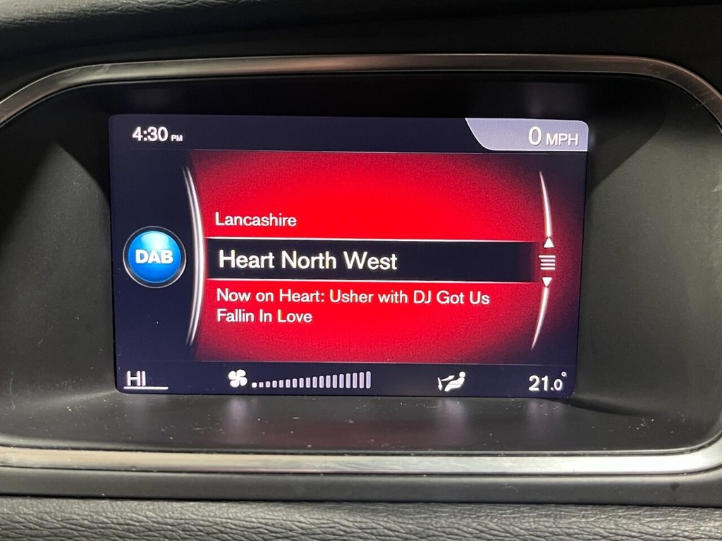 Used Volvo V40 2017 for sale - 76429920: Photo 24