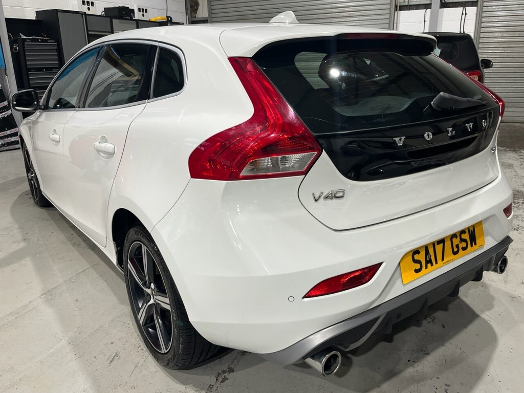 Used Volvo V40 2017 for sale - 76429920: Photo 5