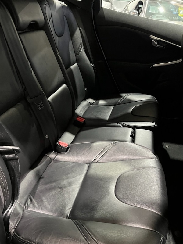Used Volvo V40 2015 for sale - 76291952: Photo 14
