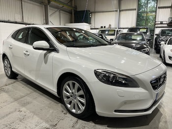 2015 (65) - D4 [190] SE Lux Nav 5dr Geartronic