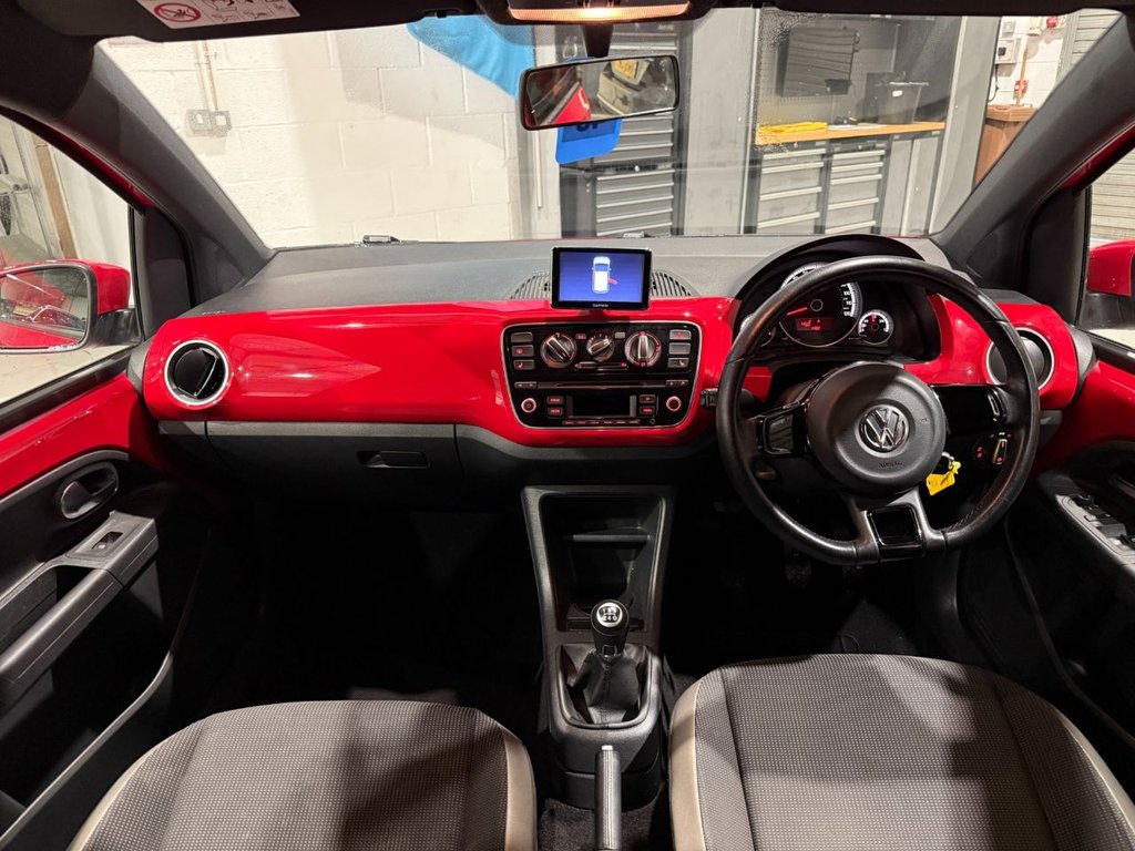 Used Volkswagen up! 2015 for sale - 77276555: Photo 11