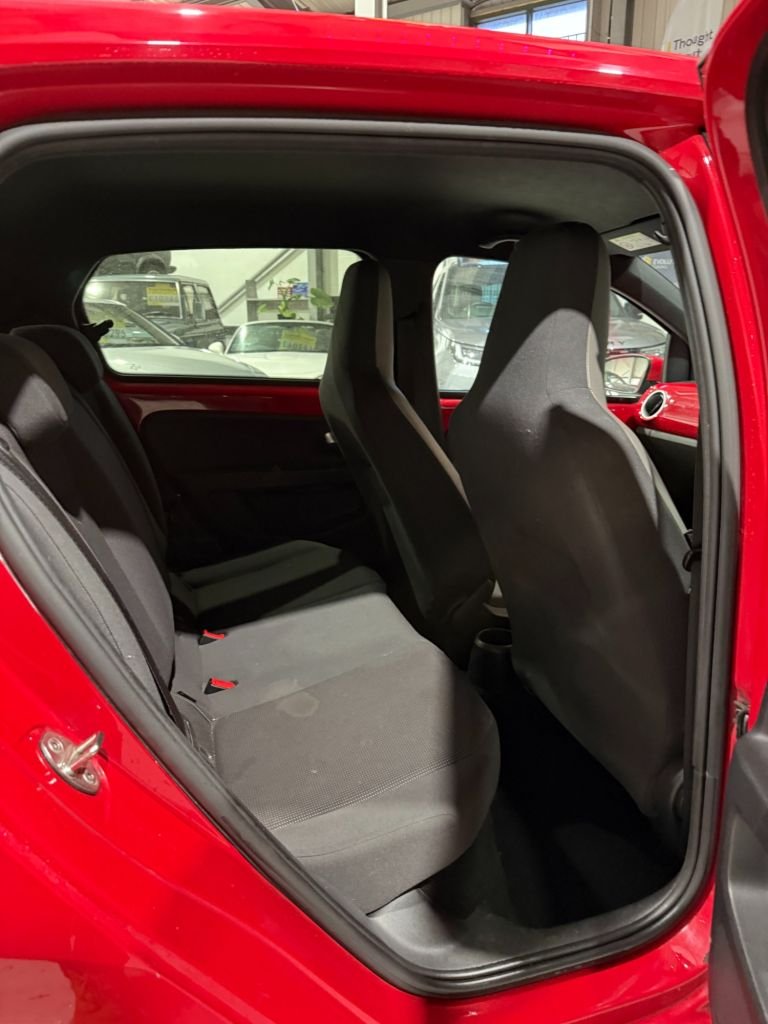 Used Volkswagen up! 2015 for sale - 77276555: Photo 16