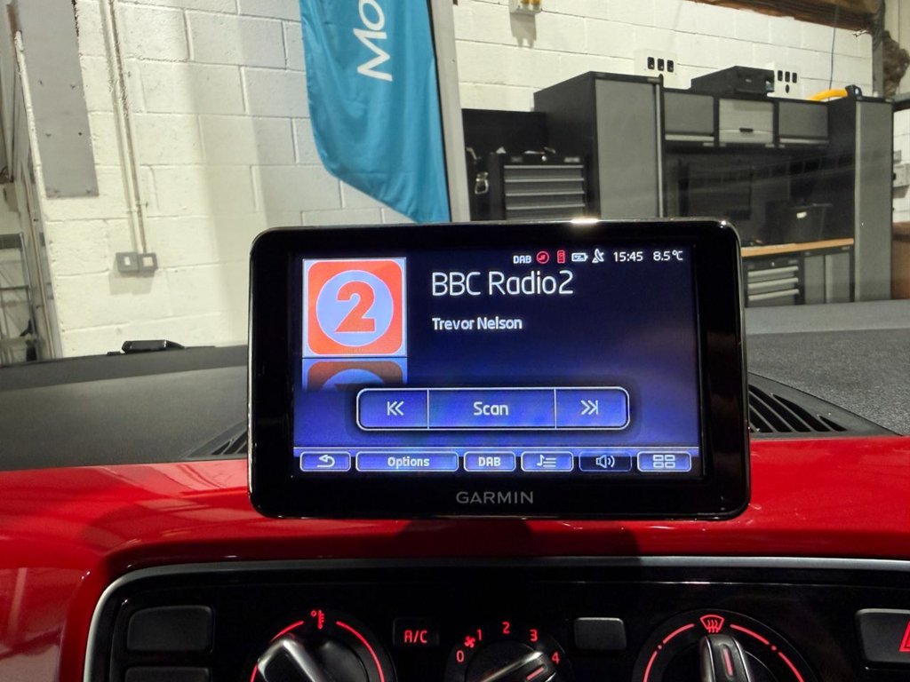 Used Volkswagen up! 2015 for sale - 77276555: Photo 25