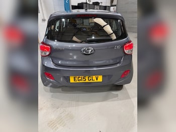 Used Hyundai i10 2015 for sale - 79481993: Photo
