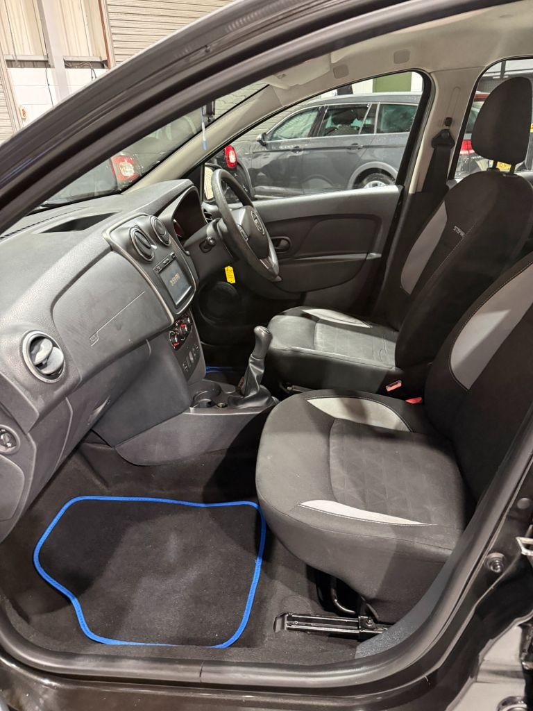 Used Dacia Sandero Stepway 2015 for sale - 77551872: Photo 14