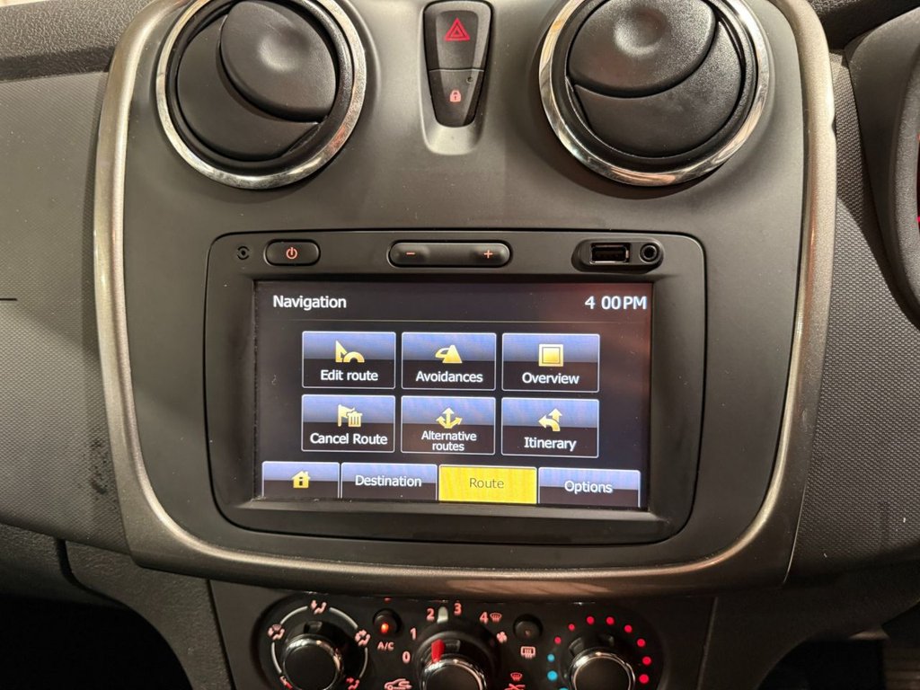 Used Dacia Sandero Stepway 2015 for sale - 77551872: Photo 19