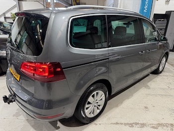 Used Volkswagen Sharan 2016 for sale - 75830605: Photo