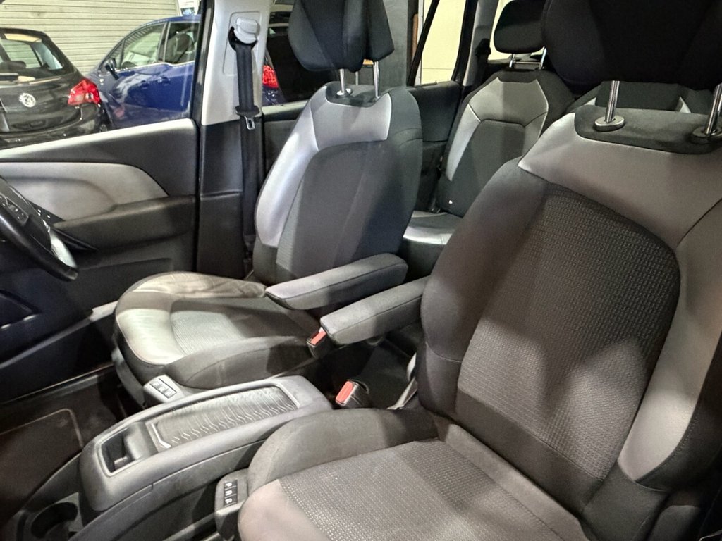 Used Citroen Grand C4 Picasso 2017 for sale - 77952331: Photo 18