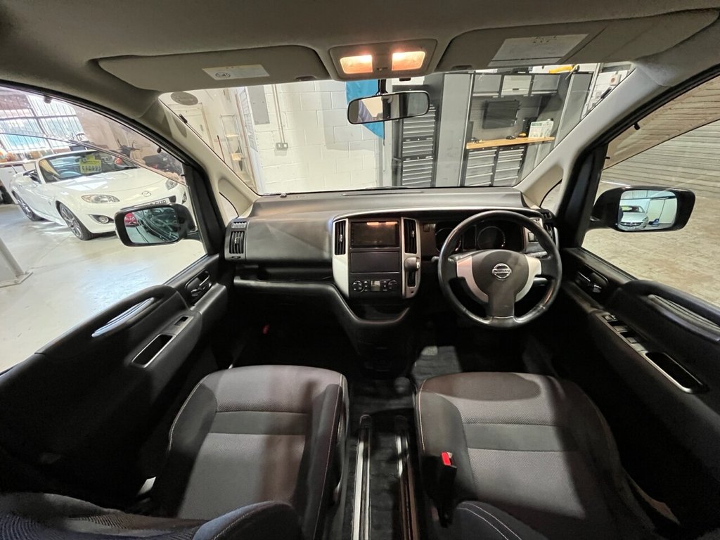 Used Nissan Serena 2023 for sale - 76454320: Photo 16