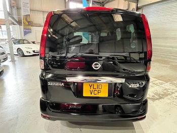 Used Nissan Serena 2010 for sale - 76454320: Photo