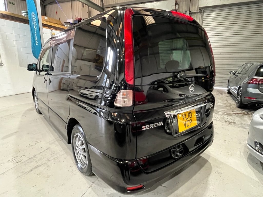 Used Nissan Serena 2023 for sale - 76454320: Photo 5
