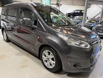 Used Ford Grand Tourneo Connect 2018 for sale - 79385264: Photo